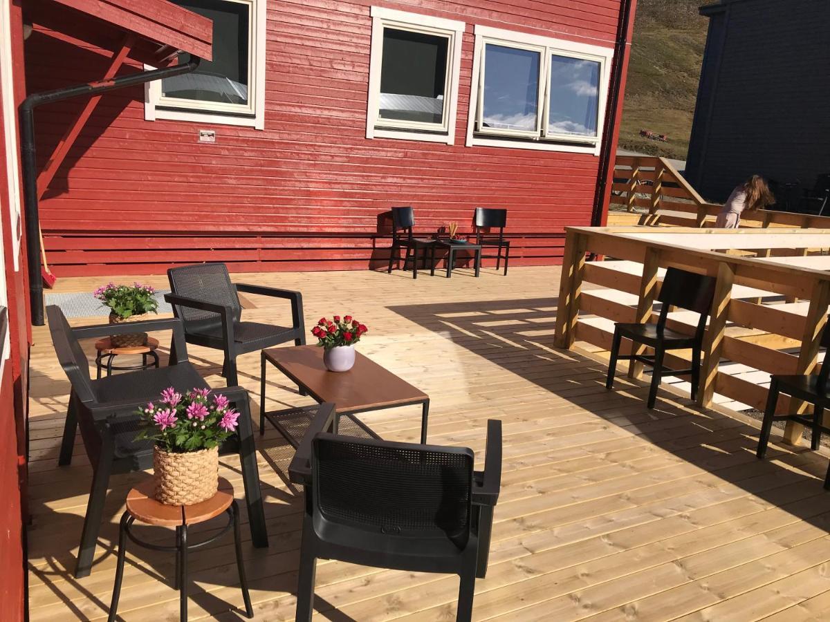 Haugen Pensjonat Svalbard Longyearbyen Zewnętrze zdjęcie